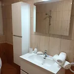 Blazenka Apartman *